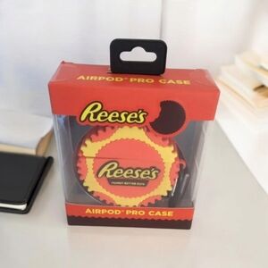 🔥REESE'S AIRPOD PRO CASE🔥
